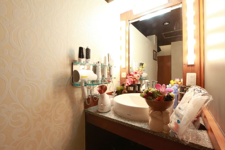 Beauty Hotel Brassino Asian Resort