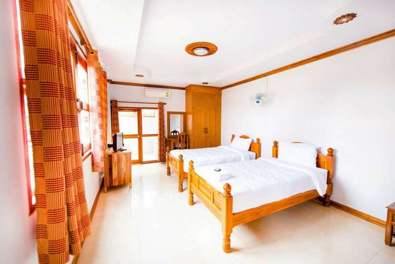 Wiphaporn Hotel
