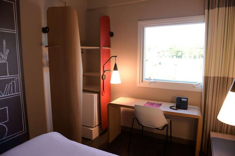 Hotel Ibis Tatu�