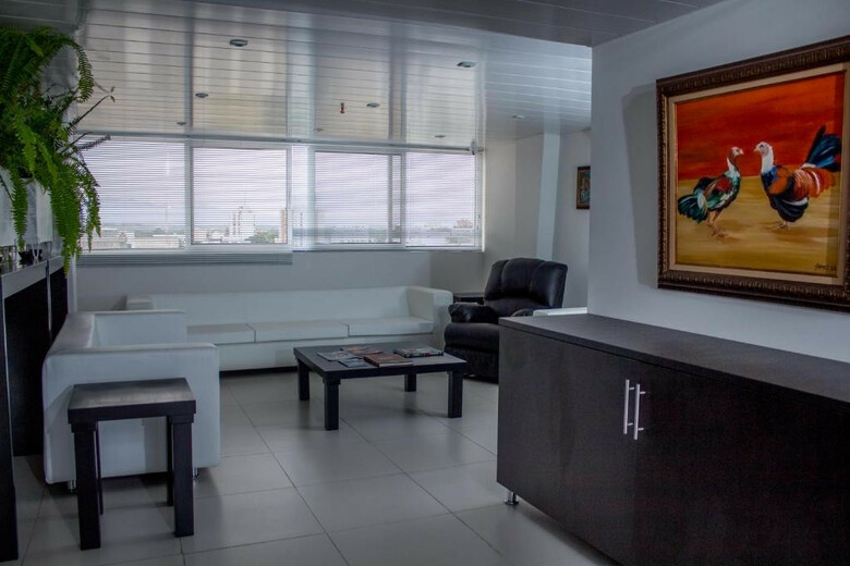 Hotel Metropolitano