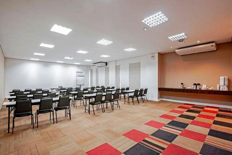 Hotel Slaviero Slim Balne�rio Cambori�