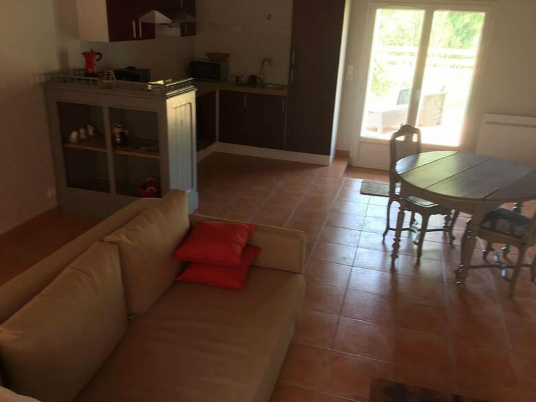 Domaine En Castanet - G�te La Bergerie