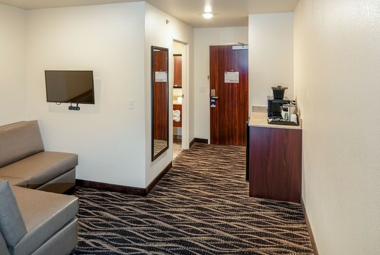 Hotel Cobblestone Inn & Suites - Fairfield Bay
