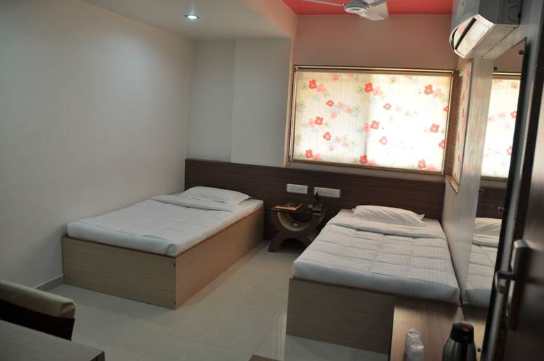 Silver Sand Hotel