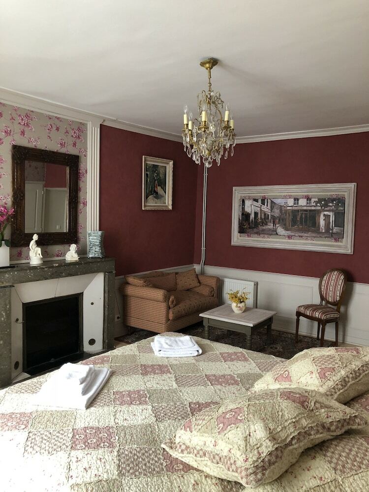 Hotel Chambre D'h�tes Auberge Des Capucins
