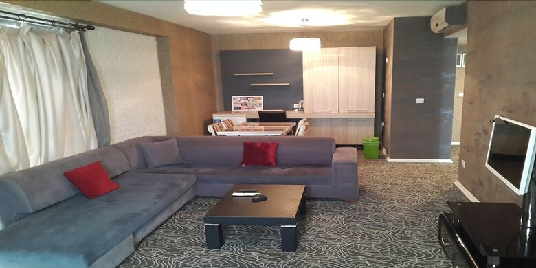 N Suites