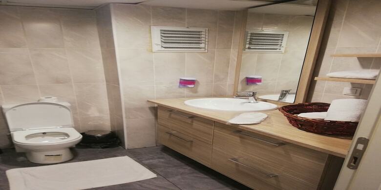 N Suites