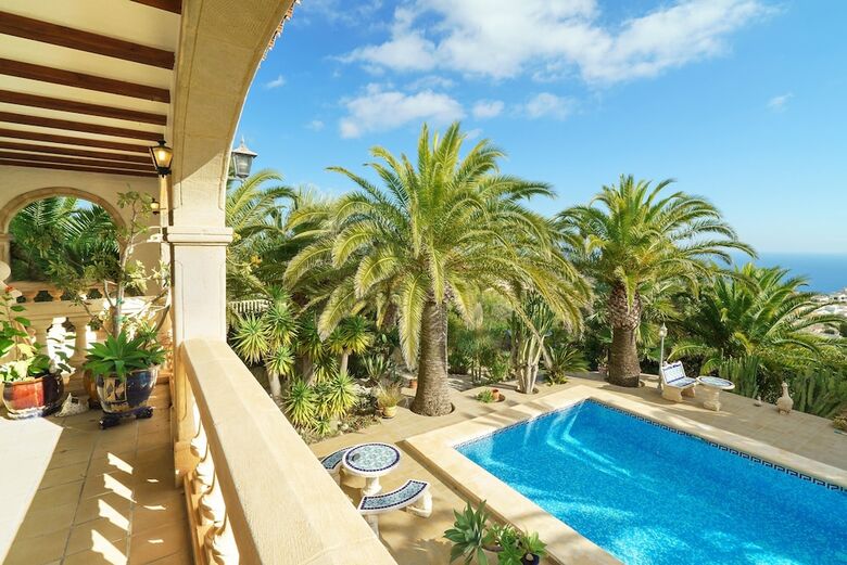 Book It Villa Ballerina