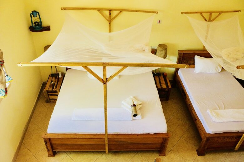 Hostal Mountain Bikes House And Eco Bungalow - Hostel
