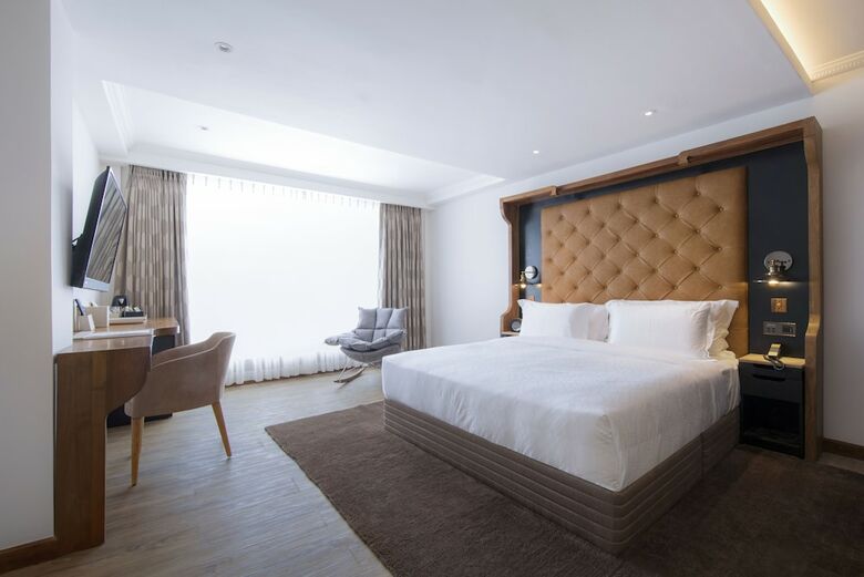 The Radh Hotel