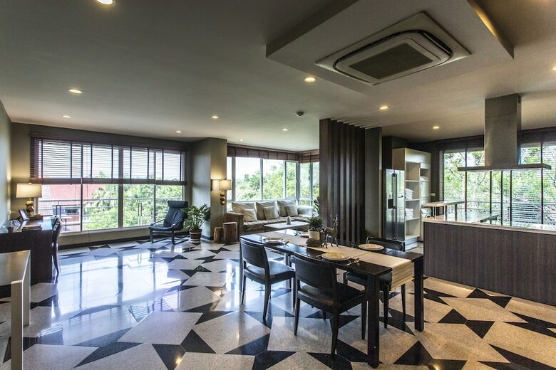 The Tepp Aparthotel