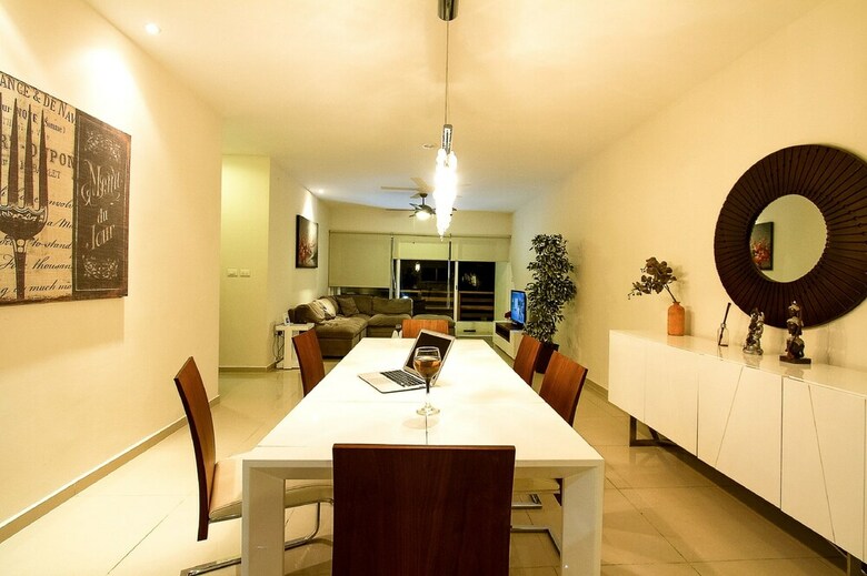 Apartamentos Sabbia  Dowtown Condos By Mikitito Rentals