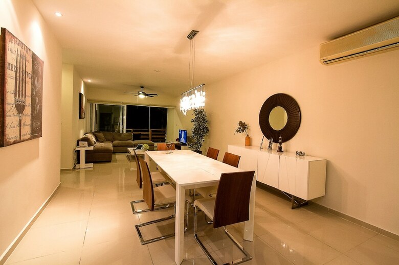 Apartamentos Sabbia  Dowtown Condos By Mikitito Rentals