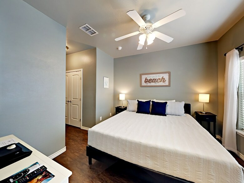 Coconutties - Three Bedroom Condo