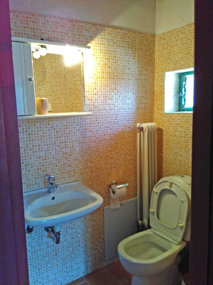 Hotel Guesthouse Iro