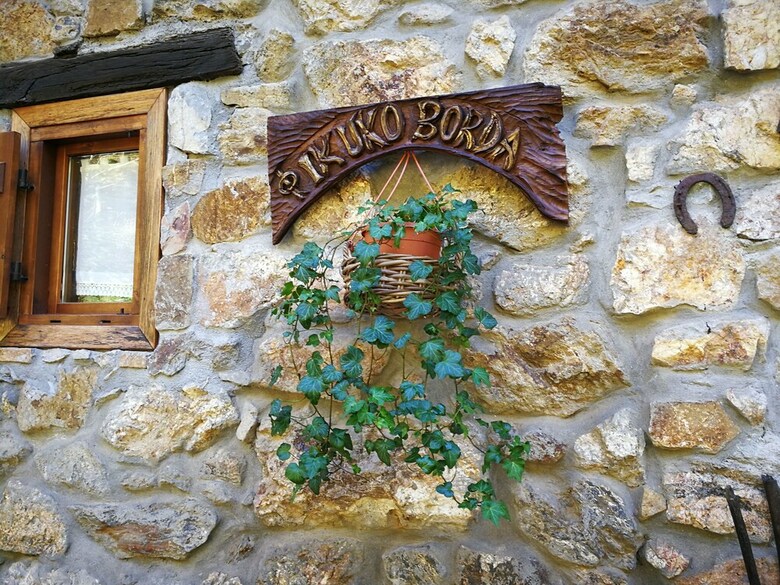 Agroturismo B&B Casa Rural Pikukoborda