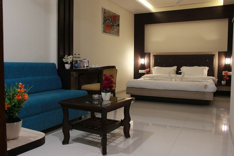 Hotel Dayal Shree Paradise