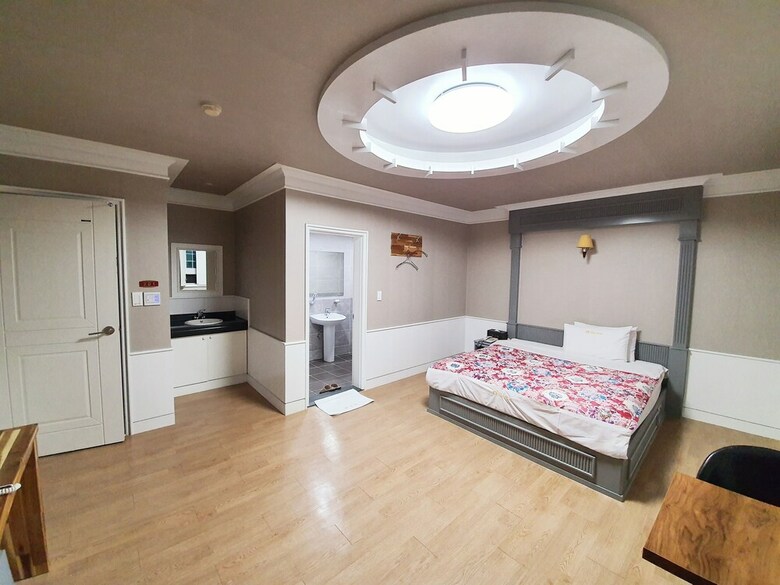 Hotel Hill Motel