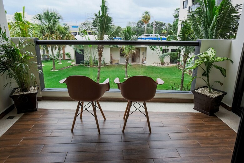 Tres Soles Apartments