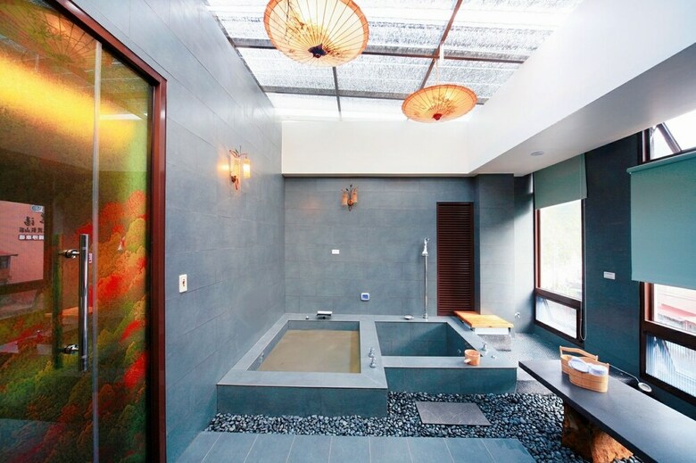 Bed & Breakfast Chin -ya Hot Spring Hotel