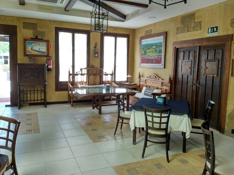 Villa Encinar De Haldudo - In The Suburbs