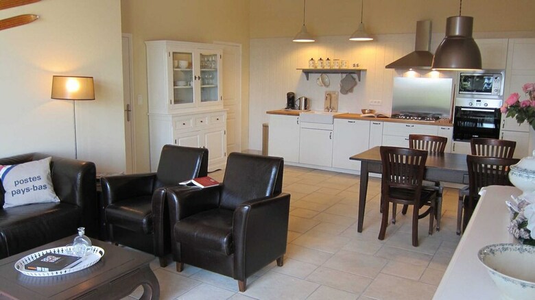 Domaine De La Bade - In A Rural Location
