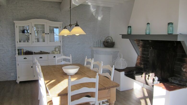 Domaine De La Bade - In A Rural Location