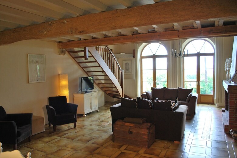 Domaine De La Bade - In A Rural Location