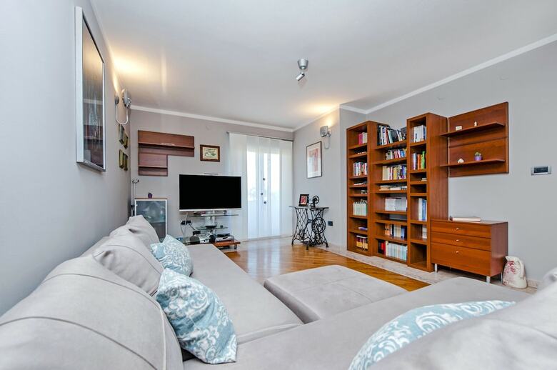 Apartment Leonarda