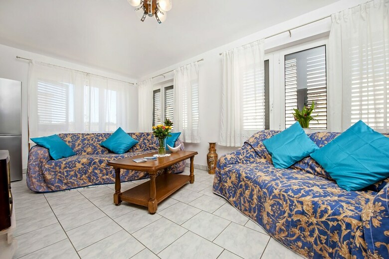 Apartments Isabella