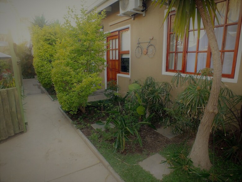 Bed & Breakfast Uzuri Guesthouse