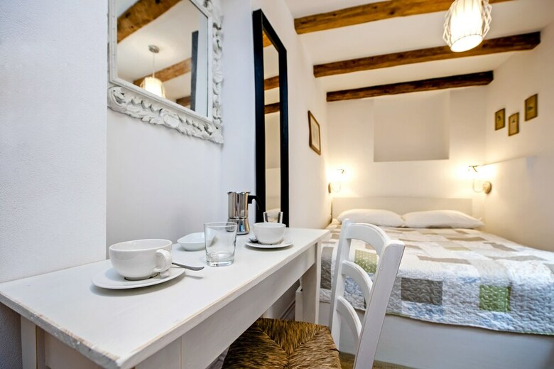 Apartment And Studio Ca 3 Vie