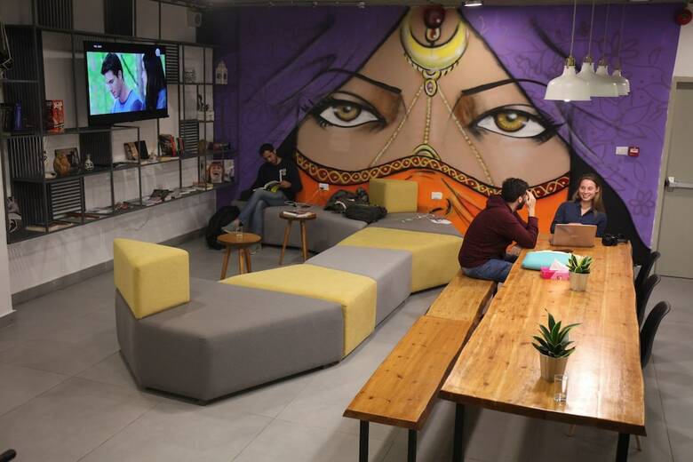 Hostal Nomads Hostel