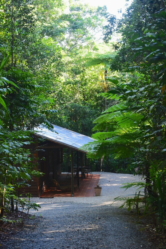 Cabana Daintree Cascades
