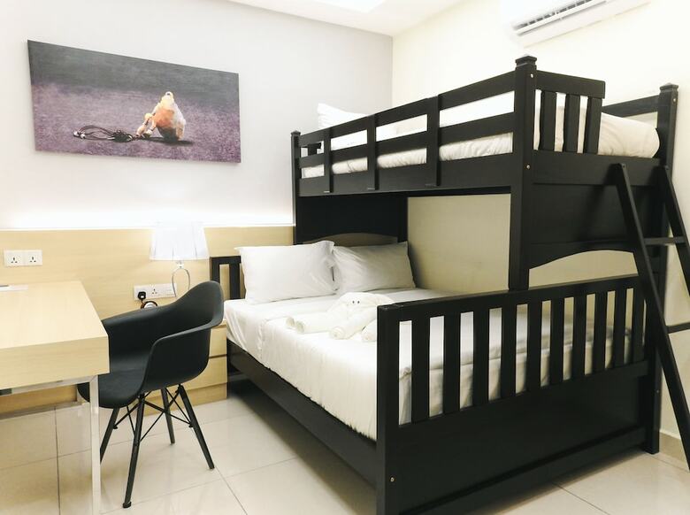 Hotel Gloria Residences Ion Delemen