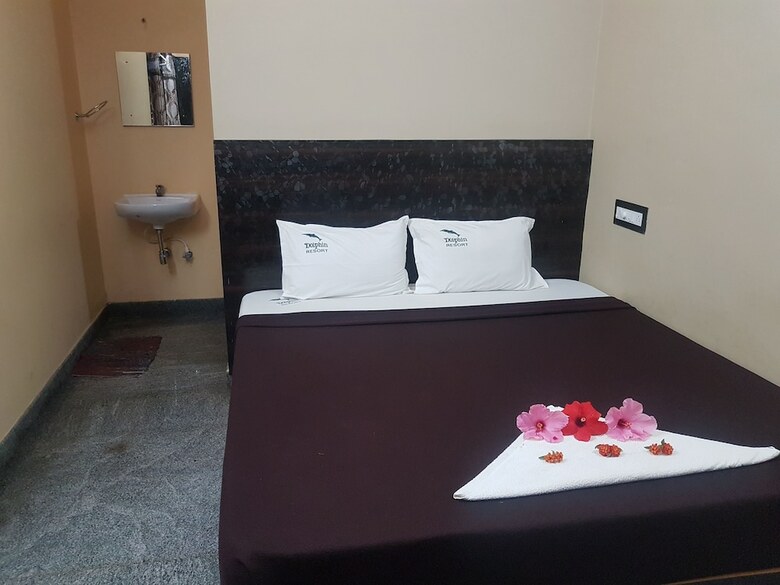 Hotel Dolphin Resort