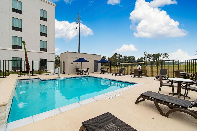 Hotel Comfort Suites Humble Houston At Beltway 8