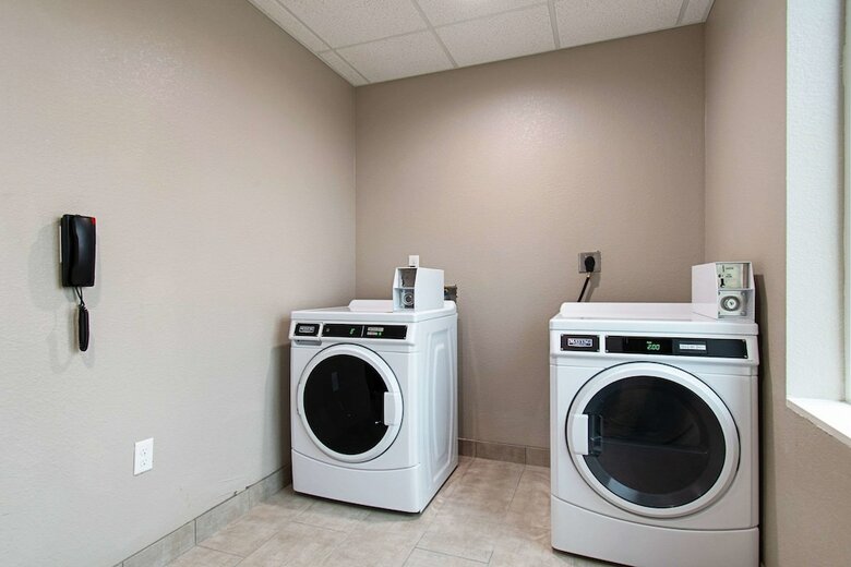 Hotel Comfort Suites Humble Houston At Beltway 8