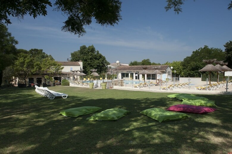 Camping Mas De Nicolas