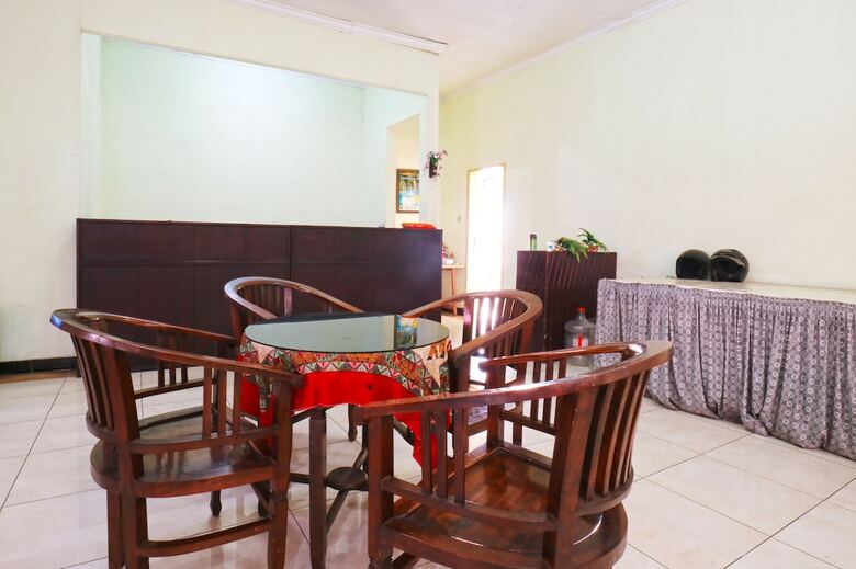 Camelia Hotel