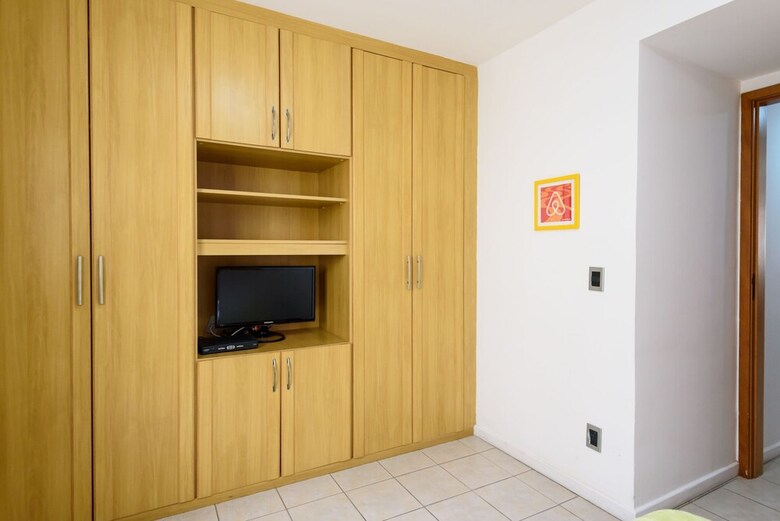 Omar Do Rio - Apartamento Fo407