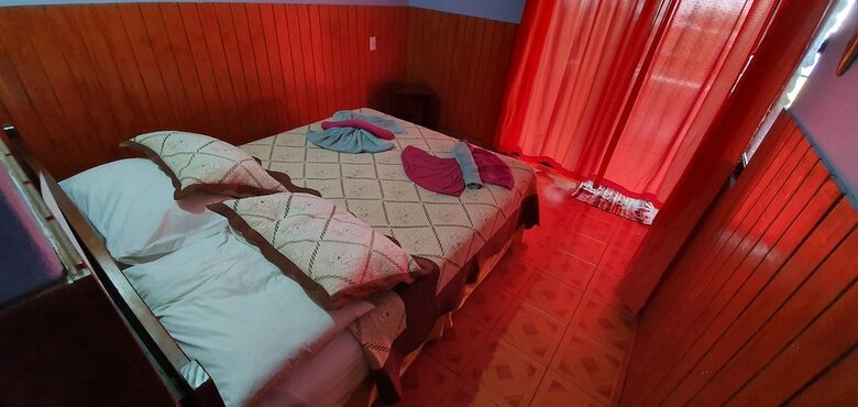 Hostal Hostel Camping Mihinoa