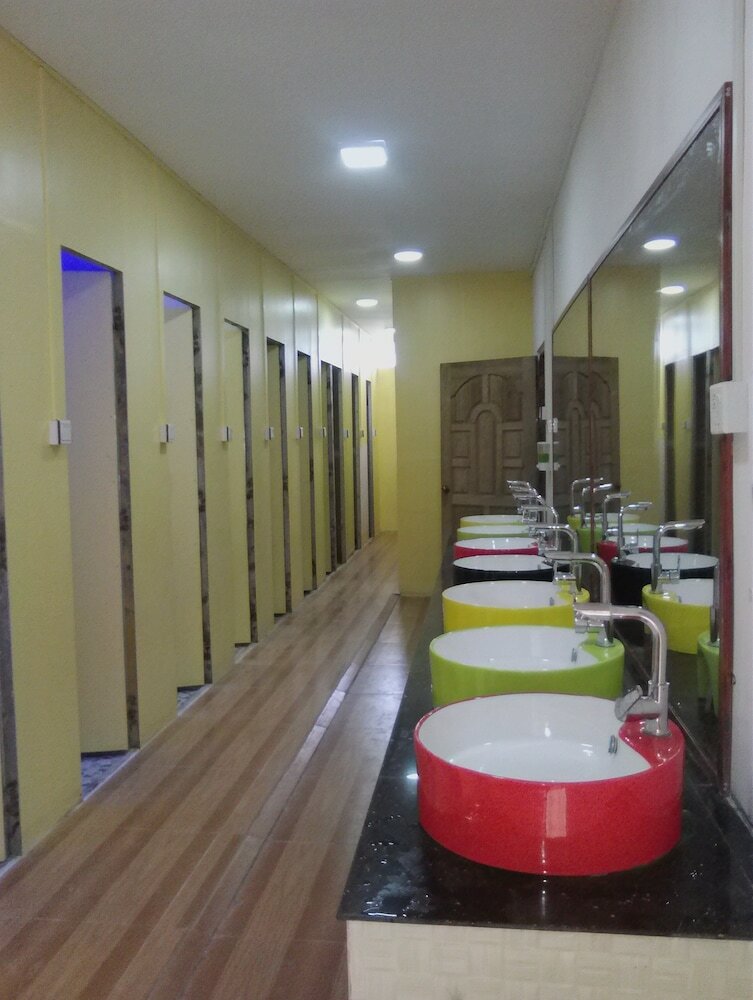 Hostal Hostel Roma Inn