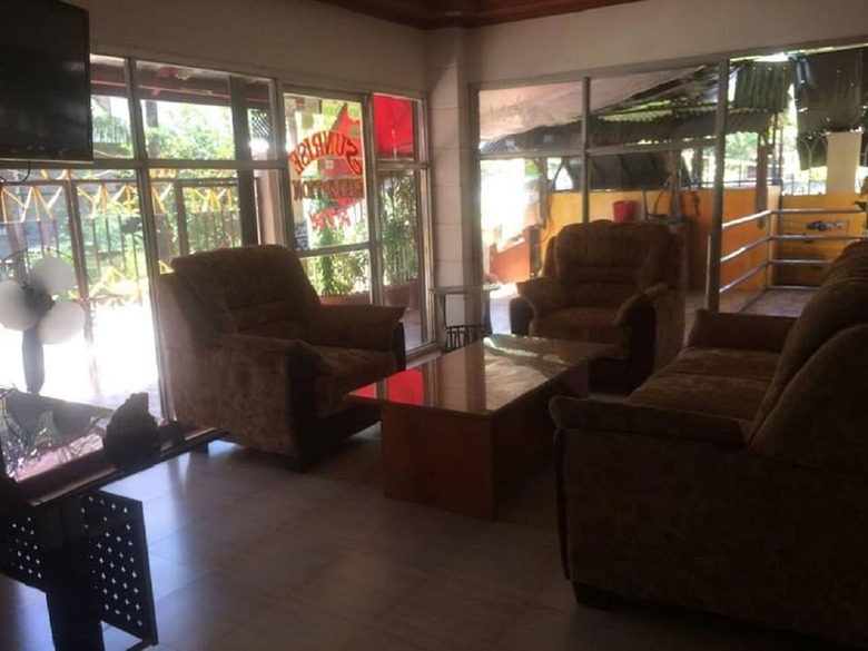 Sunrise Apartelle