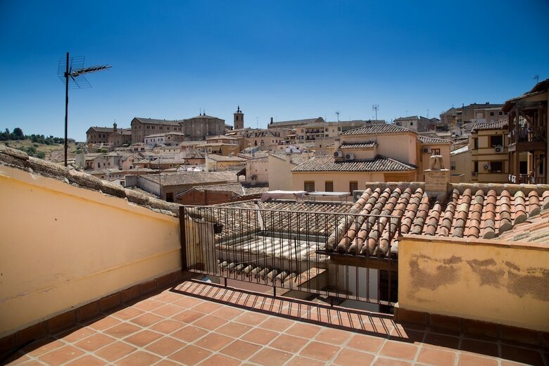 Apartamentos La Casa De Los Infantes By Toledo Ap