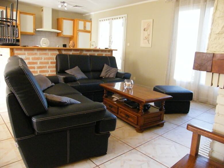 Villa Climatisee Avec Piscine Privee � L'oree Du Perigord