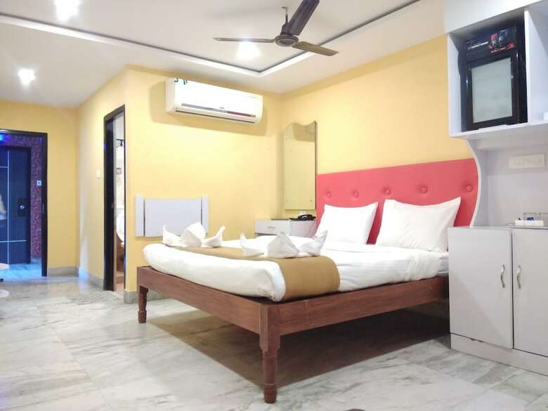 Hotel Islanderr Inn
