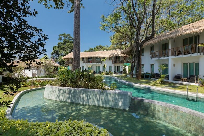Hotel Eden Beach Resort And Spa