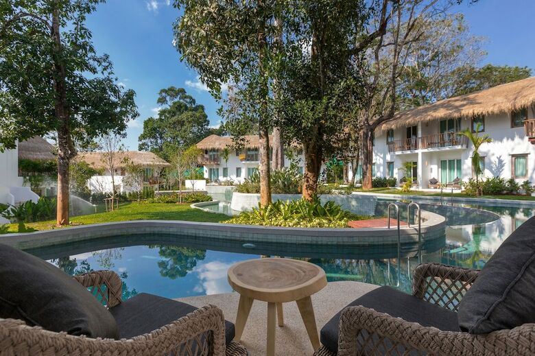 Hotel Eden Beach Resort And Spa