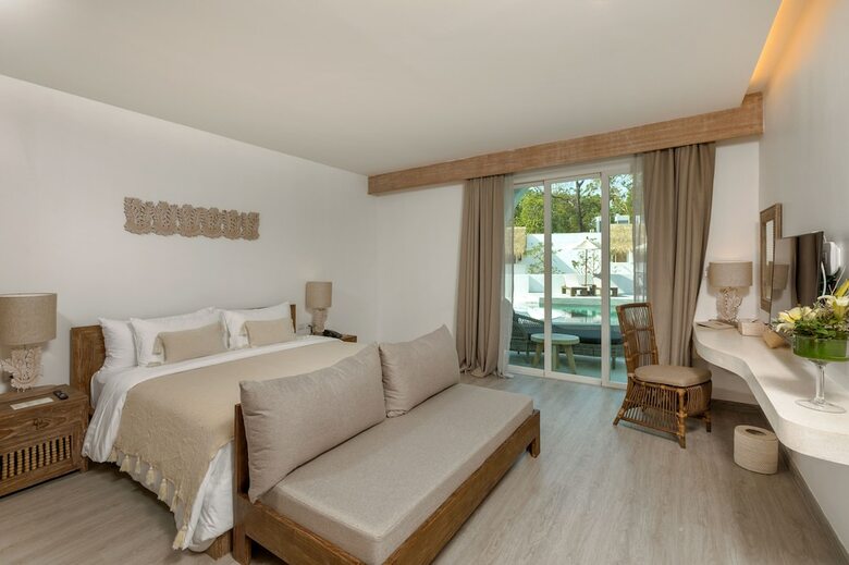Hotel Eden Beach Resort And Spa